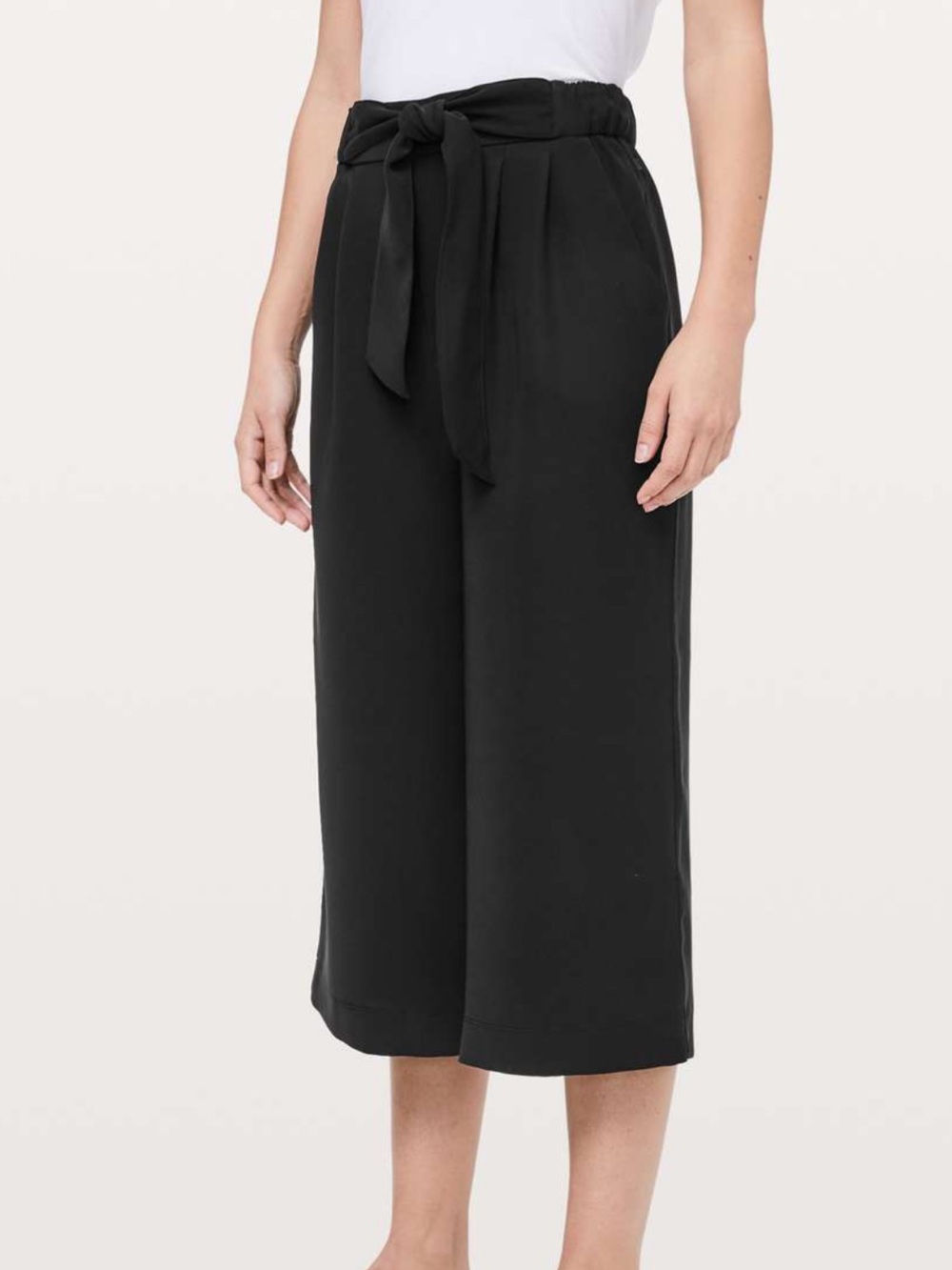 Lululemon Noir Crop Black